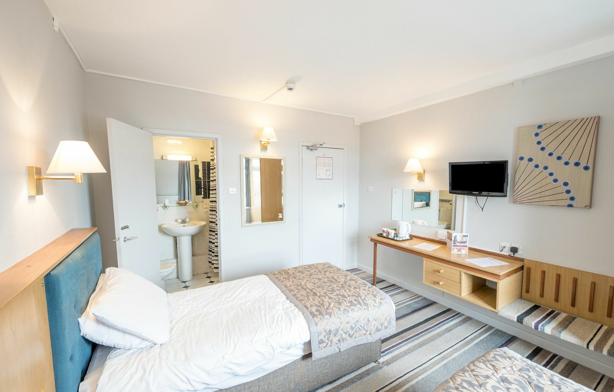Norwich Hotel Ngoại thất bức ảnh