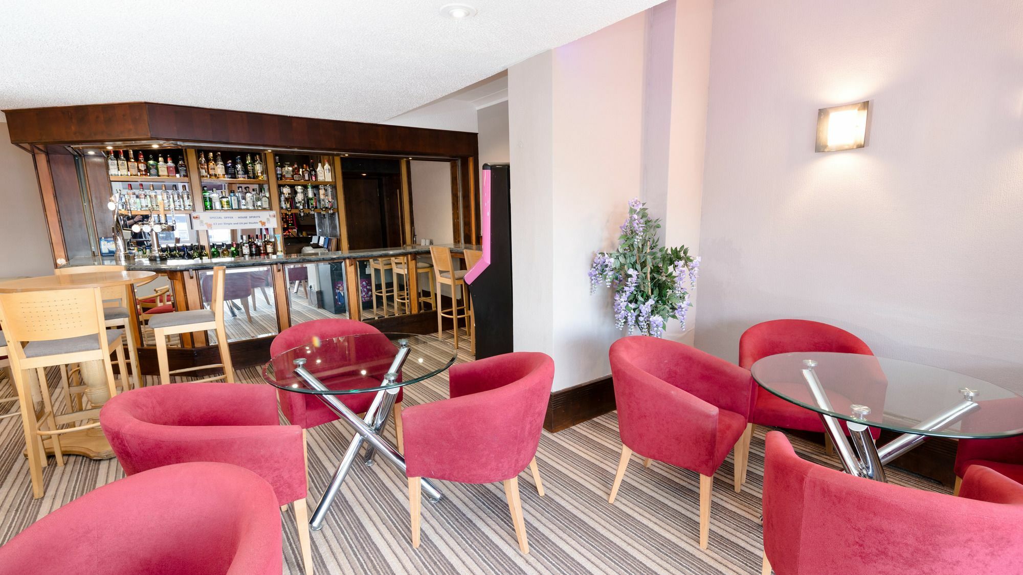 Norwich Hotel Ngoại thất bức ảnh
